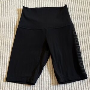 Lululemon Align High Rise Short 8” ~ Size 0 ~ Color Black w/ Logo